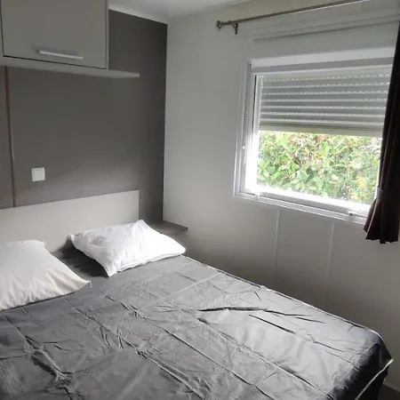 Grands Mobil-homes 4 Clim-parking Privées-possibilité D'accueil Jusqu'à 20 Voyageurs-siblu Campeggio Gastes