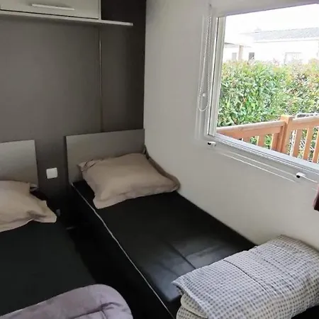 Grands Mobil-homes 4 Clim-parking Privées-possibilité D'accueil Jusqu'à 20 Voyageurs-siblu Gastes