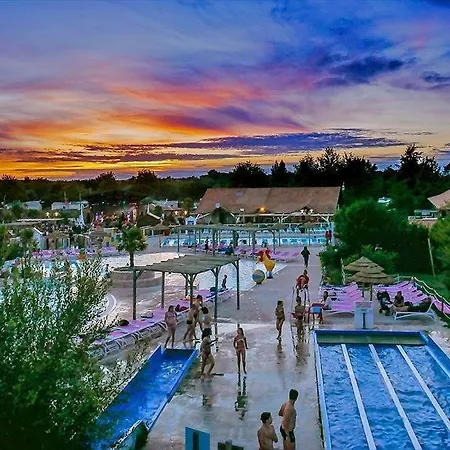 Grand Mobil-home 4 Clim - 10 Places - Ocean - Acces Direct Siblu Κάμπινγκ *