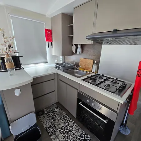 Grands Mobil-homes 4 Clim-parking Privées-possibilité D'accueil Jusqu'à 20 Voyageurs-siblu Gastes
