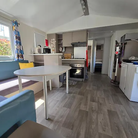 Grand Mobil-home 4 Clim - 10 Places - Ocean - Acces Direct Siblu